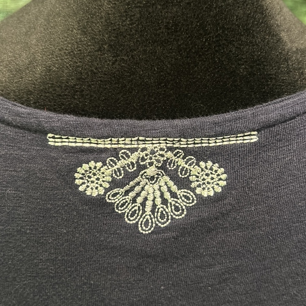 Marino Bay Women’s Cotton Sleeveless Embroidered Button Front Shirt Size Medium - Picture 5 of 7